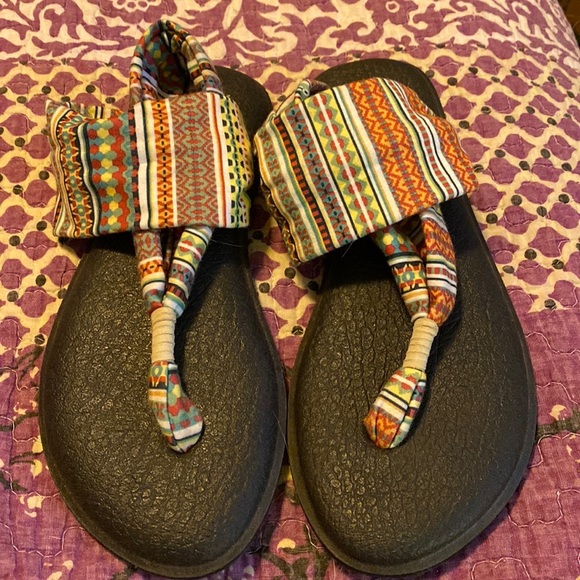 Sanuk yoga cloth slides in like new condition size 8 - Picture 1 of 6